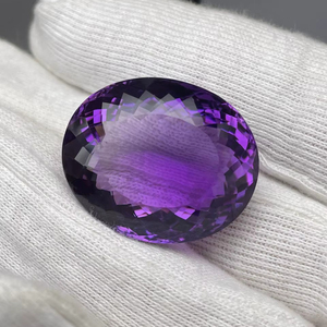Ametista natural de corte ovalado, 65.83 quilates, piedra preciosa de gran tamaño, calidad AAA, con brillo, buen color, corte y pulido perfectos a precio económico. - Product Image 1