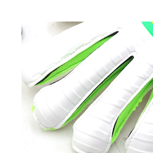 Football Goalkeeper Gloves Full Finger PU Material Non-Slip Breathable Hook and Loop Closure Unisex - Product Image 3