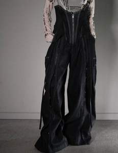 จั๊มพ์สูทเดนิมขากว้างสำหรับผู้หญิง สไตล์สตรีทแฟชั่น แต่งตะเข็บตัดกัน ขาหลวมพิเศษ - Product Image 1