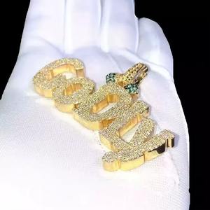 จี้เพชรโมอิสซาไนต์ทรงกลม 4 กะรัต พร้อมสลักชื่อส่วนตัว เงินแท้ 925 ชุบเงินสเตอร์ลิง เครื่องประดับเพชรสำหรับงานปาร์ตี้ - Product Image 1