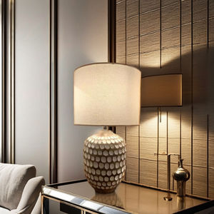 Lámpara de mesa personalizada de madera hecha a mano con color y estilo personalizados para decoración, lámpara de mesa - Product Image 2