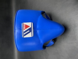 Conjunto de Boxeo Azul Personalizable de Alta Calidad, Cuero Vacuno Genuino, Guantes de Artes Marciales con Dedos Completos y Correa de Muñeca Ajustable - Product Image 5