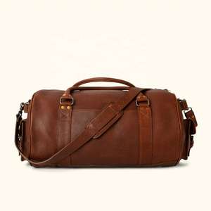 Sac de voyage en cuir véritable fait main, sac de sport multi-usages, sac de voyage week-end en cuir unisexe - Product Image 4