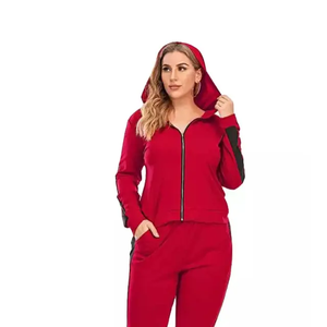 Sweat-shirt à capuche court et pantalon de survêtement deux pièces pour femme, en coton 100% respirant et écologique, avec logo personnalisé, style streetwear, pour l'automne, vêtements de sport - Product Image 1