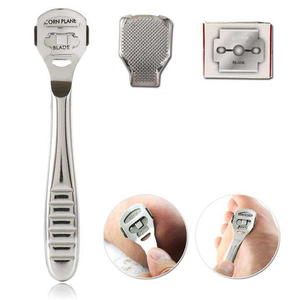 Râpe professionnelle double face en acier inoxydable et plastique pour éliminer les callosités et les peaux mortes, outil de pédicure pour éliminer les cors et les callosités. - Product Image 6