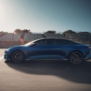 รถยนต์หรู Good Choice Lucid Air Sapphire เบาะนั่งสบาย ขับขี่นุ่มนวล สมรรถนะแข็งแกร่ง และดีไซน์ทันสมัย - Product Image 2