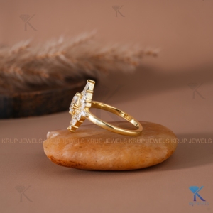 Bague de fiançailles en or massif avec diamant de laboratoire taille Asscher, style vintage, bijoux fins pour mariée, sur mesure pour femme, cadeau - Product Image 3