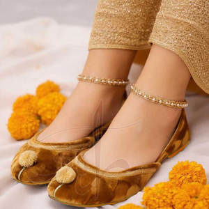 Vente directe d'usine, service OEM, chaussures Khussa pour femmes, fabrication sur mesure, semelle extérieure en cuir antidérapante de haute qualité, personnalisable, premium - Product Image 4