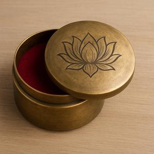 Plateau de service alimentaire en métal Art Déco fait main Lavie Creations, qualité supérieure, ensemble multi-pièces, motif floral, poignée, Diwali - Product Image 5