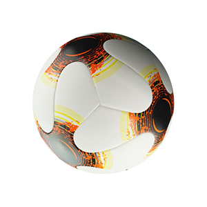 Ballon de football de haute qualité au toucher doux pour les écoles, les camps d'entraînement et les entraînements ou matchs sportifs, fabriqué au Pakistan - Product Image 2