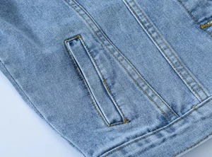 Customized Light Blue Oversized <b>Denim</b> Jacket Casual Jean <b>Coat</b> with Folded Cuffs for Men & Women Oem Colors Available - Product Image 4