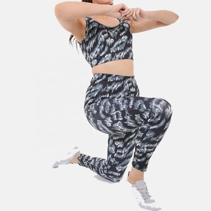 Tenues de sport en tissu polyester et élasthanne pour femmes, ensembles d'entraînement 1 pièce, leggings taille mi-haute, soutien-gorge de sport, ensembles de yoga, séchage rapide, respirant - Product Image 3