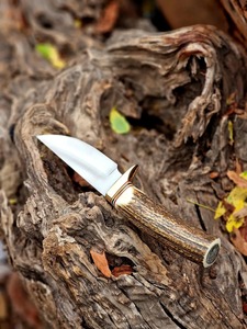 Couteau Skinner artisanal de 9 pouces |   Manche en corne personnalisé et lame fixe haute performance |   Équipement EDC de collection haut de gamme OEM/ODM - Product Image 4