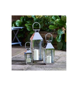 Farol de Metal Hecho a Mano con Acabado Antiguo, Portavelas Decorativo, Elegante Adorno para Interiores y Exteriores del Hogar - Product Image 1