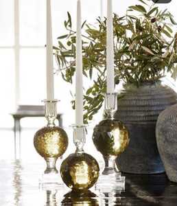 Esfera de Cristal Tallada en Diamante Rosa para Graduación, Compromiso, Adorno de Mesa Ecológico, Hecho a Mano, Artístico y Glamuroso - Product Image 4