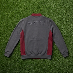 เสื้อแจ็คเก็ตบอมเบอร์ปักลายสีเบอร์กันดีเทาสำหรับผู้ชาย สไตล์ลำลอง สตรีทแวร์ ซิปแบบรูดขึ้น รับผลิตตามแบบ OEM ODM ขายส่ง - Product Image 6