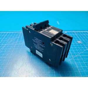 Interruptor de Circuito Industrial CUTLER-HAMMER QCR3015HT Usado Como Está, Piezas de Equipos Semiconductores Legados - Product Image 4