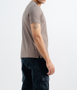 Camiseta de Cuello Alto de Manga Corta, 100% Algodón, Tejido Cómodo, Corte Regular, Diseño Personalizado al por Mayor, Unisex, Casual, para Primavera/Verano - Product Image 4