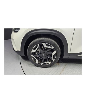 Pour Kia Seltos 1.6 Turbo Essence 2WD Modèle Avril 2023 avec 20 105 km Boîte Automatique Sièges en Cuir Caméra Arrière pour Conduite à Gauche - Product Image 5