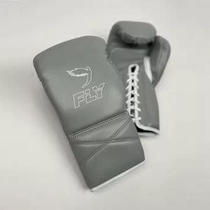 Ensemble de sparring professionnel en cuir de vachette véritable, confortable, avec sangle de poignet réglable, pour boxe, kickboxing, muay thai, unisexe. - Product Image 3