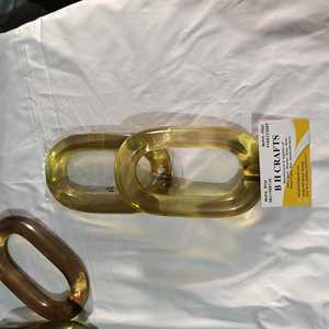 Escultura de Cadena de Resina Multicolor ROSHAN HANDICRAFTS, Impresionante Decoración Contemporánea para el Hogar con Tres Piezas Extra Grandes - Product Image 2