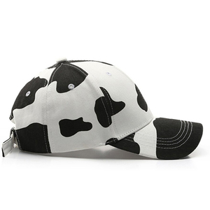 Gorra de Béisbol con Estampado de Vaca, Ajustable, Negra y Blanca, Moderna, Unisex, Deportiva, Casual, Estilo Urbano - Product Image 2