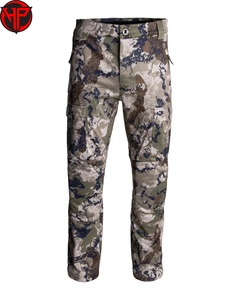 Pantalones de Caza Impermeables Unisex de Alto Rendimiento para Invierno, Diseño de Camuflaje, para Actividades al Aire Libre y Aventuras en el Bosque - Product Image 1