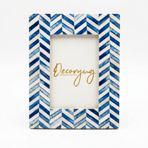Cadre photo en bois fait main sur mesure OEM ODM avec incrustation de os bleu et blanc motif chevron, décoration intérieure DECORYUG - Product Image 1