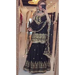 Ensemble de soirée noir pour femme NF Designer, composé d'un haut, d'un sharara, d'un plazzo et d'un dupatta - Product Image 5