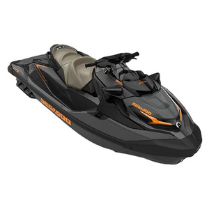 Jet ski avec moteur puissant pour des courses à grande vitesse et des aventures aquatiques palpitantes - Product Image 6