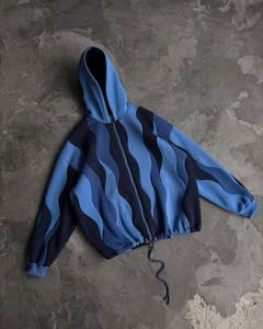 Sweat à capuche court zippé gris gothique de qualité supérieure, blanc cassé, unisexe, motif flamme tribale, coupe oversize, manches longues, vente en gros - Product Image 1