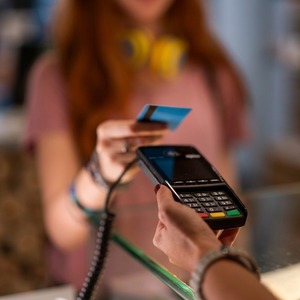 Servicios Integrales de Sistemas POS, Desarrollo de Plataformas de Punto de Venta y Escalabilidad de Transacciones Empresariales en el Sector Minorista - Product Image 3