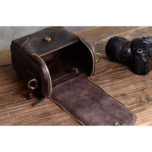 Calista piccola borsa per fotocamera in pelle custodia per obiettivo in pelle per attrezzatura digitale e fotocamere - Product Image 6
