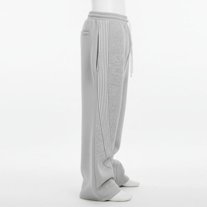 Pantalon de survêtement gris pour homme entièrement personnalisé 2026, très demandé, taille élastique avec cordon de serrage, bande latérale, tricoté, décontracté, pour l'automne - Product Image 3