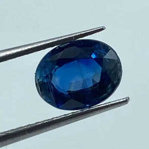 พลอยไคยาไนต์สีน้ำเงินเข้มคุณภาพสูง 1.59 กะรัต รูปไข่ขนาด 6x8 มม. สำหรับทำเครื่องประดับ - Product Image 1