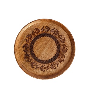 Dessous de plat en bois de Sesham plateau à café en bois brun Design gravure et poignées de maintien Table cuisine décor plateau - Product Image 1