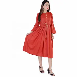 महिलाओं के लिए नया आगमन वांछनीय टमाटर लाल उत्सव मुगल गाउन महिलाओं के लिए लंबी आस्तीन वाली पार्टी वियर मिडी ड्रेस