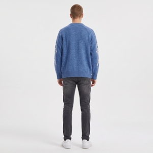 Pull en tricot à motif de chat bleu pour homme, sweat-shirt à imprimé chat noir avec manches à motifs blancs - Product Image 2