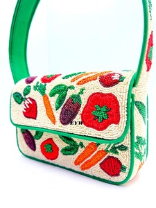 Sac à main de luxe léger brodé de perles avec fermeture à bouton, design personnalisé en perles de rocaille d'Inde - Product Image 5