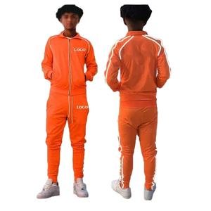 Ensemble survêtement jogging homme personnalisé en coton uni à col rond pour l'hiver avec logo – Vente en gros - Product Image 6
