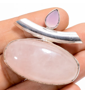 Pendentif artisanal en laiton avec pierre d'agate naturelle taillée ovale |   Bijoux unisexes plaqués argent de style bohème certifiés IGI - Product Image 2