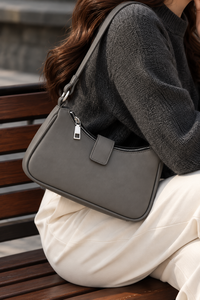 Bolso de Hombro Gris Moderno en Forma de Media Luna, de Cuero PU, con Correa Única y Cierre de Cremallera, para Mujer, Uso Diario - Product Image 6