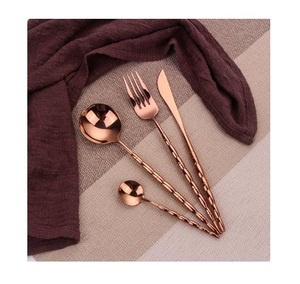 Juego de cubiertos de acero inoxidable para el hogar con cuchara, tenedor, cuchillo y utensilios de servir para la cocina familiar. - Product Image 5