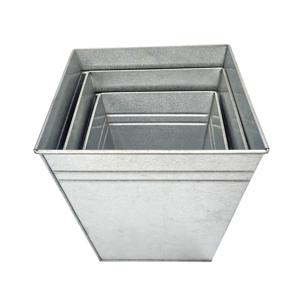 Nouveauté : Bac à plantes d'extérieur de luxe au design moderne, style farmhouse, pour la décoration. Dimensions, forme et couleur personnalisables. - Product Image 4