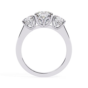 Superbe Bague en Or Massif 14K avec Diamant de Laboratoire Taille Coussin 2 Carats et Pierres Latérales, Bijou Fin Personnalisé pour Mariage - Product Image 4