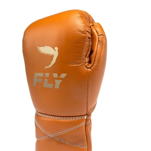 Guantes de Boxeo Profesionales Pro Fighting Fly Golden, Cuero Vacuno Original, Correa de Muñeca Ajustable, AI-BG-516 - Product Image 2