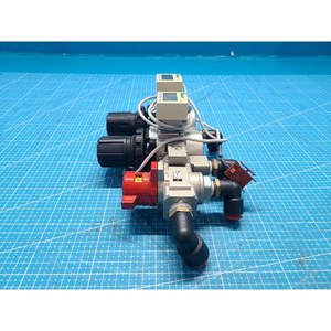 Ensemble de contrôle de pression pneumatique SMC AR30-N02-Z-X2005+VHS30-N03-Z+ISE4-T1-25 AR30-N02-Z-X2005 + VHS30-N03-Z + ISE4-T1-25 - Product Image 6