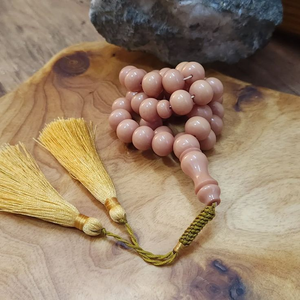 Tasbih Redondo de Resina Pulida Ecológico Hecho a Mano con Estilo Hogareño y Acabado Exquisito - Product Image 1