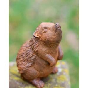 Escultura decorativa de erizo de hierro fundido con acabado rústico, adorno de erizo para decoración de jardín. - Product Image 1