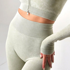 Conjunto Deportivo de Yoga Premium para Mujer, 3 Piezas, Ropa Deportiva sin Costuras, Leggings de Cintura Alta, Ropa Deportiva de Fábrica - Product Image 4